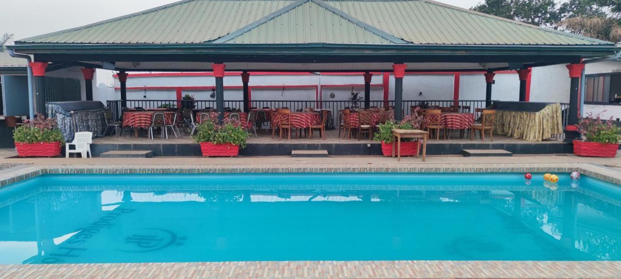 Prodiges Hotel Yaoundé Zewnętrze zdjęcie
