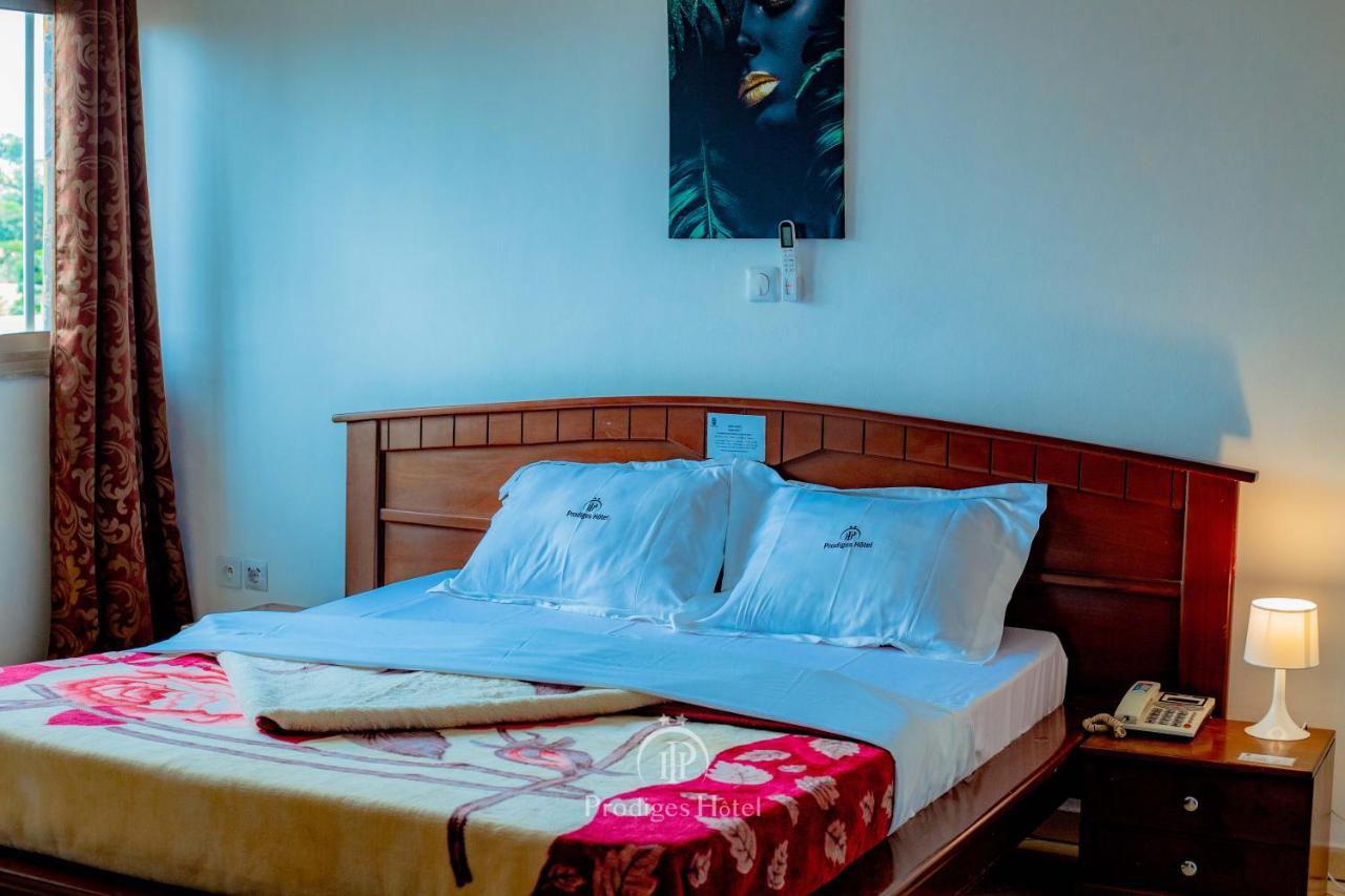 Prodiges Hotel Yaoundé Zewnętrze zdjęcie