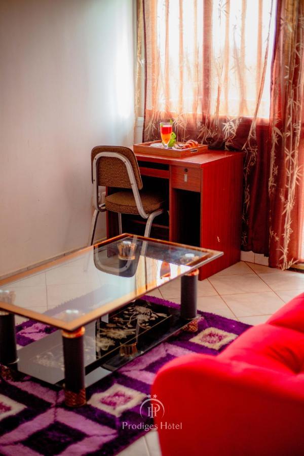 Prodiges Hotel Yaoundé Zewnętrze zdjęcie