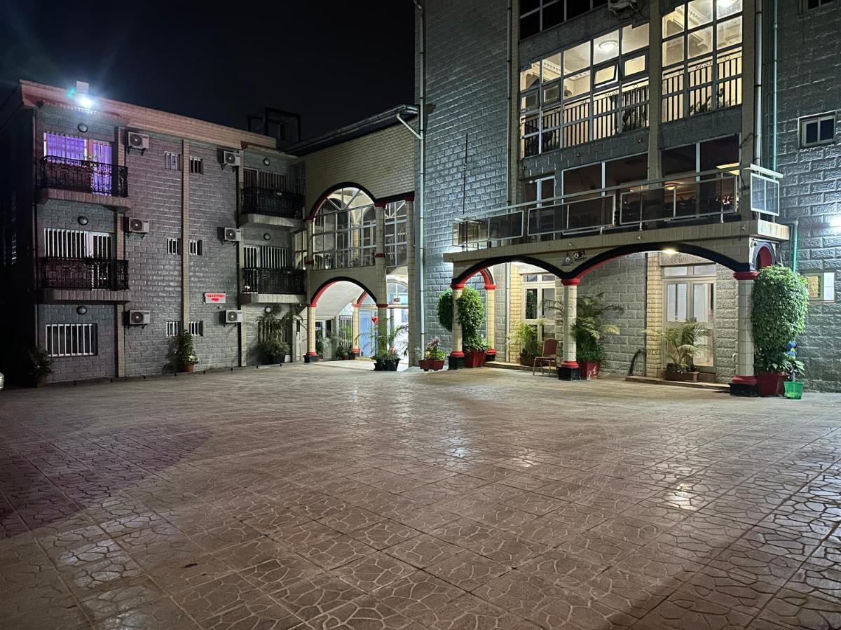 Prodiges Hotel Yaoundé Zewnętrze zdjęcie